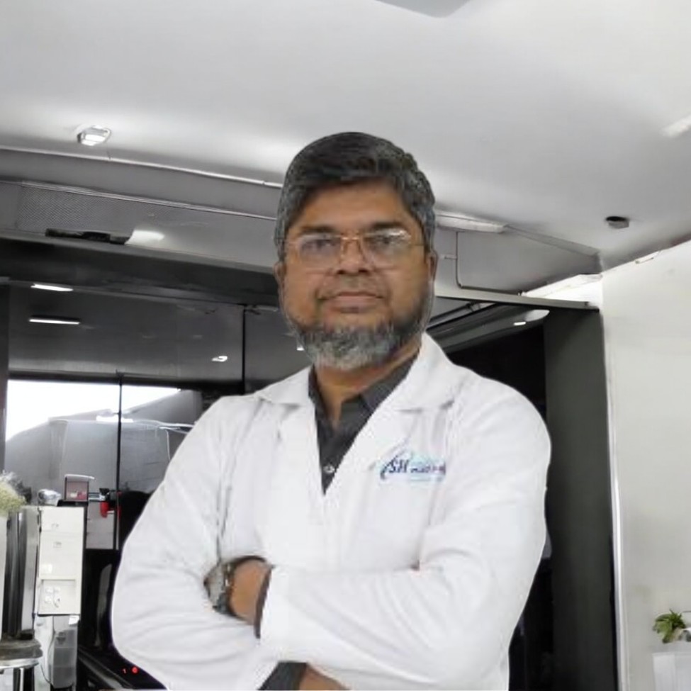Ascent-Health Physician (No Background) (15)-Photoroom Ascent-Health Physician (No Background) (15)-Photoroom
